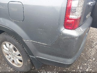 2005 Honda CR-V, VIN JHLRD78905C036996. Zdjęcie 6 z 6 z aukcji IAAI. Katalog aut z USA OpenDataCar.