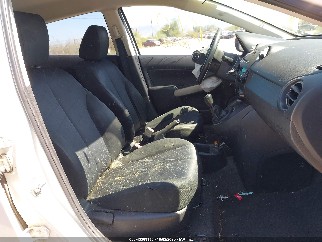 2013 Mazda 2, VIN JM1DE1KZ1D0153710. Фото 5 з 6 з аукціону IAAI. Каталог авто зі США OpenDataCar.