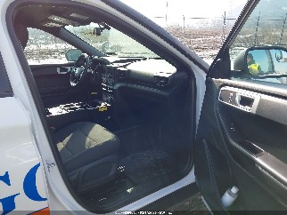 2020 Ford Police Interceptor Utility, VIN 1FM5K8AB0LGC64003. Фото 5 з 6 з аукціону IAAI. Каталог авто зі США OpenDataCar.