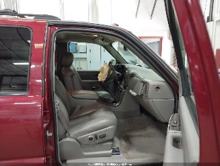 2005 Gmc Yukon XL, VIN 1GKFK66U35J262408. Photo 5 of 6 from IAAI auction. OpenDataCar US salvage catalog.
