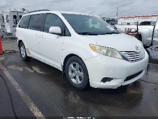 2015 Toyota Sienna, VIN 5TDKK3DC3FS537041. Фото 1 з 6 з аукціону IAAI. Каталог авто зі США OpenDataCar.