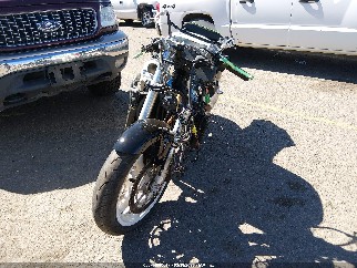 1998 Suzuki GSX-R600, VIN JS1GN78A0W2100256. Фото 2 з 6 з аукціону IAAI. Каталог авто зі США OpenDataCar.