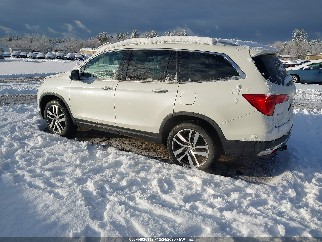 2016 Honda Pilot, VIN 5FNYF6H93GB089355. Photo 3 of 6 from IAAI auction. OpenDataCar US salvage catalog.