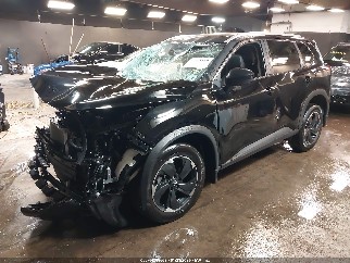 2025 Nissan Rogue, VIN JN8BT3BB8SW153133. Zdjęcie 2 z 6 z aukcji IAAI. Katalog aut z USA OpenDataCar.