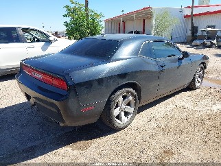 2014 Dodge Challenger, VIN 2C3CDYAG7EH153090. Фото 4 з 6 з аукціону IAAI. Каталог авто зі США OpenDataCar.
