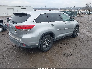 2019 Toyota Highlander, VIN 5TDBZRFH4KS964178. Фото 4 з 6 з аукціону IAAI. Каталог авто зі США OpenDataCar.