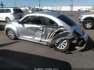 2014 Volkswagen Beetle, VIN 3VWF17AT8EM647708. Фото 3 з 6 з аукціону IAAI. Каталог авто зі США OpenDataCar.