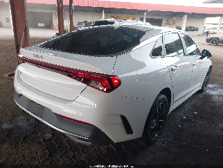 2022 Kia K5, VIN 5XXG24J21NG084349. Фото 4 з 6 з аукціону IAAI. Каталог авто зі США OpenDataCar.