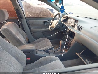 2001 Toyota Camry, VIN 4T1BG22K11U101455. Zdjęcie 5 z 6 z aukcji IAAI. Katalog aut z USA OpenDataCar.