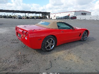 1998 Chevrolet Corvette, VIN 1G1YY32G0W5106783. Фото 4 з 6 з аукціону IAAI. Каталог авто зі США OpenDataCar.