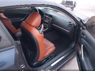 2012 Lexus IS 250c, VIN JTHFF2C20C2521924. Фото 5 з 6 з аукціону IAAI. Каталог авто зі США OpenDataCar.