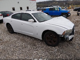 2013 Dodge Charger, VIN 2C3CDXBG3DH636647. Zdjęcie 1 z 6 z aukcji IAAI. Katalog aut z USA OpenDataCar.
