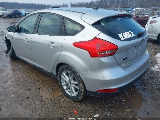2017 Ford Focus, VIN 1FADP3K26HL227450. Photo 3 of 6 from IAAI auction. OpenDataCar US salvage catalog.