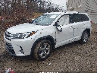 2017 Toyota Highlander, VIN 5TDDZRFH9HS366783. Photo 2 of 6 from IAAI auction. OpenDataCar US salvage catalog.