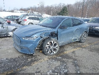 2023 Ford Mustang Mach-E, VIN 3FMTK3SU8PMB10399. Фото 2 из 6 с аукциона IAAI. Каталог авто из США OpenDataCar.