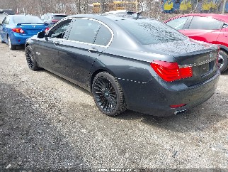 2011 Bmw 7 Series, VIN WBAKC8C59BC433983. Zdjęcie 3 z 6 z aukcji IAAI. Katalog aut z USA OpenDataCar.