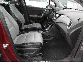 2018 Chevrolet Trax, VIN 3GNCJRSB9JL233187. Zdjęcie 5 z 6 z aukcji IAAI. Katalog aut z USA OpenDataCar.