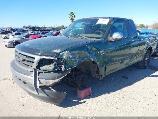 2000 Ford F-150, VIN 1FTRX17L3YKA68561. Фото 2 з 6 з аукціону IAAI. Каталог авто зі США OpenDataCar.