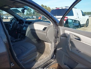 2015 Chevrolet Traverse, VIN 1GNKRGKDXFJ214317. Фото 5 з 6 з аукціону IAAI. Каталог авто зі США OpenDataCar.