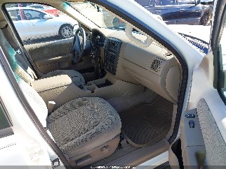 2002 Ford Explorer, VIN 1FMZU73E82UA66329. Фото 5 з 6 з аукціону IAAI. Каталог авто зі США OpenDataCar.