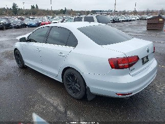 2017 Volkswagen Jetta, VIN 3VW2B7AJ2HM405866. Фото 3 з 6 з аукціону IAAI. Каталог авто зі США OpenDataCar.