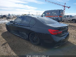 2016 Bmw 7 Series, VIN WBA7B0C51GG526815. Zdjęcie 3 z 6 z aukcji IAAI. Katalog aut z USA OpenDataCar.