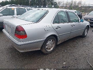 1999 Mercedes-benz C-Class, VIN WDBHA29G4XA686820. Фото 4 з 6 з аукціону IAAI. Каталог авто зі США OpenDataCar.