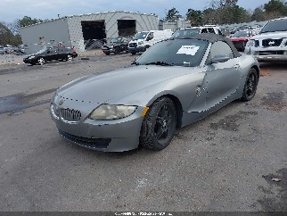 2006 Bmw Z4, VIN 4USBU53516LX00323. Фото 2 из 6 с аукциона IAAI. Каталог авто из США OpenDataCar.