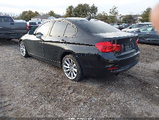 2018 Bmw 3 Series, VIN WBA8E5G56JNU48134. Фото 3 з 6 з аукціону IAAI. Каталог авто зі США OpenDataCar.
