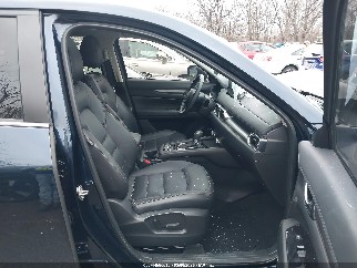 2021 Mazda CX-5, VIN JM3KFBCM0M0483102. Фото 5 з 6 з аукціону IAAI. Каталог авто зі США OpenDataCar.