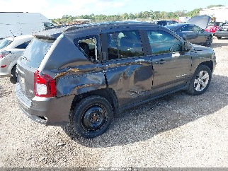 2015 Jeep Compass, VIN 1C4NJCEAXFD110836. Фото 4 з 6 з аукціону IAAI. Каталог авто зі США OpenDataCar.
