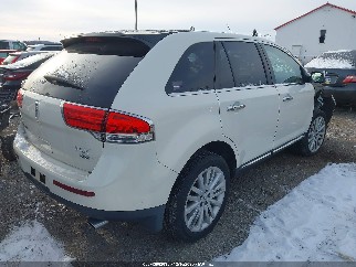 2013 Lincoln MKX, VIN 2LMDJ8JK5DBL27513. Фото 4 з 6 з аукціону IAAI. Каталог авто зі США OpenDataCar.
