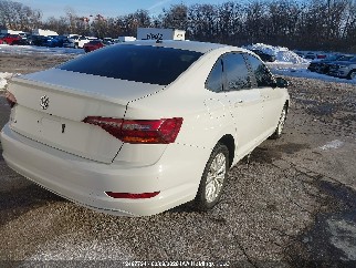 2019 Volkswagen Jetta, VIN 3VWC57BU1KM051091. Zdjęcie 4 z 6 z aukcji IAAI. Katalog aut z USA OpenDataCar.