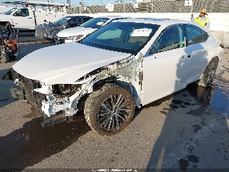 2025 Lexus ES 350, VIN 58ADZ1B17SU193900. Фото 2 из 6 с аукциона IAAI. Каталог авто из США OpenDataCar.