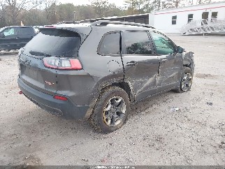 2019 Jeep Cherokee, VIN 1C4PJMBX8KD210547. Фото 4 з 6 з аукціону IAAI. Каталог авто зі США OpenDataCar.