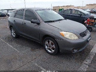 2005 Toyota Matrix, VIN 2T1KR32E35C380103. Фото 1 з 6 з аукціону IAAI. Каталог авто зі США OpenDataCar.