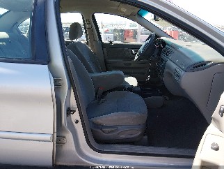 2002 Ford Taurus, VIN 1FAFP53U42G139078. Фото 5 з 6 з аукціону IAAI. Каталог авто зі США OpenDataCar.