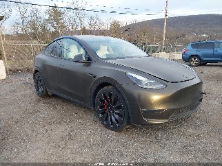 2022 Tesla Model Y, VIN 7SAYGDEF9NF518140. Фото 1 з 6 з аукціону IAAI. Каталог авто зі США OpenDataCar.