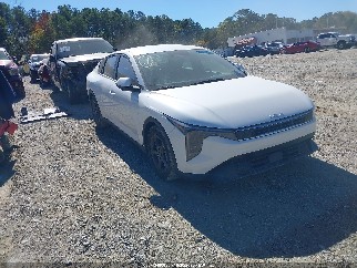 2025 Kia K4, VIN 3KPFT4DE7SE044117. Фото 1 з 6 з аукціону IAAI. Каталог авто зі США OpenDataCar.