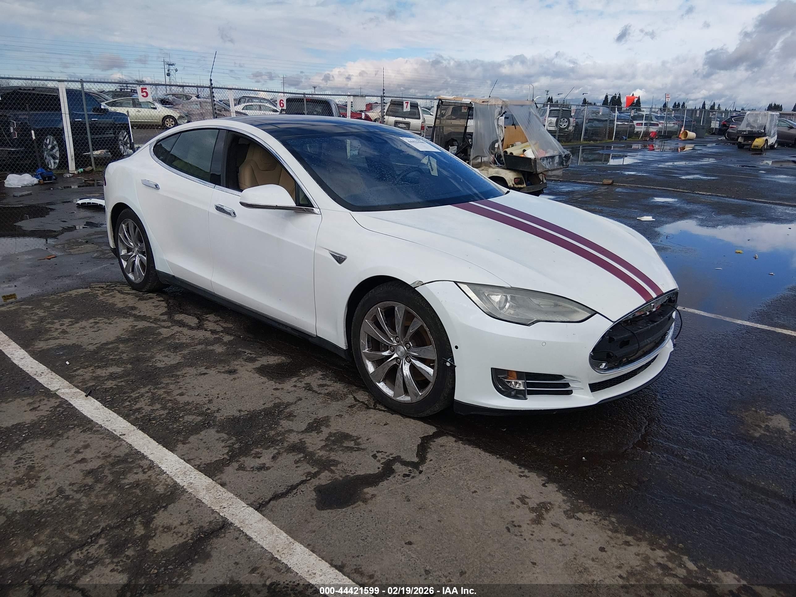 2015 Tesla Model S