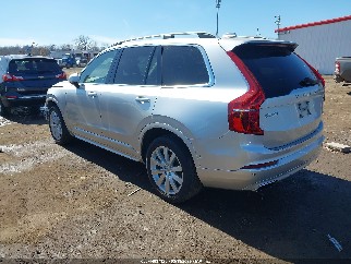 2018 Volvo XC90, VIN YV4A22PK8J1201168. Фото 3 з 6 з аукціону IAAI. Каталог авто зі США OpenDataCar.