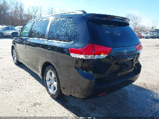2012 Toyota Sienna, VIN 5TDKK3DC8CS237815. Фото 3 з 6 з аукціону IAAI. Каталог авто зі США OpenDataCar.