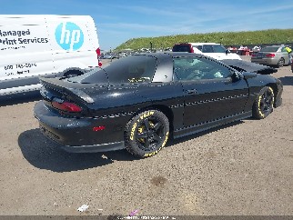 1997 Chevrolet Camaro, VIN 2G1FP22K6V2107326. Фото 4 з 6 з аукціону IAAI. Каталог авто зі США OpenDataCar.