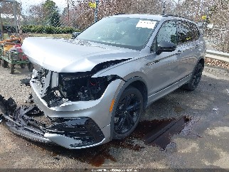 2024 Volkswagen Tiguan, VIN 3VVCB7AX7RM229380. Фото 2 з 6 з аукціону IAAI. Каталог авто зі США OpenDataCar.