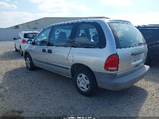 2000 Dodge Caravan, VIN 2B4GP2533YR893935. Photo 3 of 6 from IAAI auction. OpenDataCar US salvage catalog.