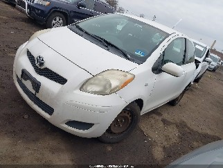 2010 Toyota Yaris, VIN JTDJT4K36A5304366. Фото 2 з 6 з аукціону IAAI. Каталог авто зі США OpenDataCar.