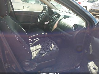 2015 Nissan Versa, VIN 3N1CN7AP7FL933587. Фото 5 з 6 з аукціону IAAI. Каталог авто зі США OpenDataCar.