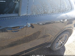 2017 Porsche Cayenne, VIN WP1AA2A24HKA88045. Фото 6 з 6 з аукціону IAAI. Каталог авто зі США OpenDataCar.