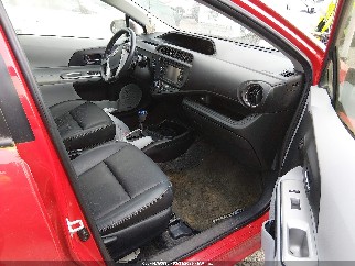 2013 Toyota Prius C, VIN JTDKDTB34D1033024. Фото 5 з 6 з аукціону IAAI. Каталог авто зі США OpenDataCar.