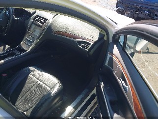 2015 Lincoln MKZ, VIN 3LN6L2LU4FR622178. Фото 5 з 6 з аукціону IAAI. Каталог авто зі США OpenDataCar.